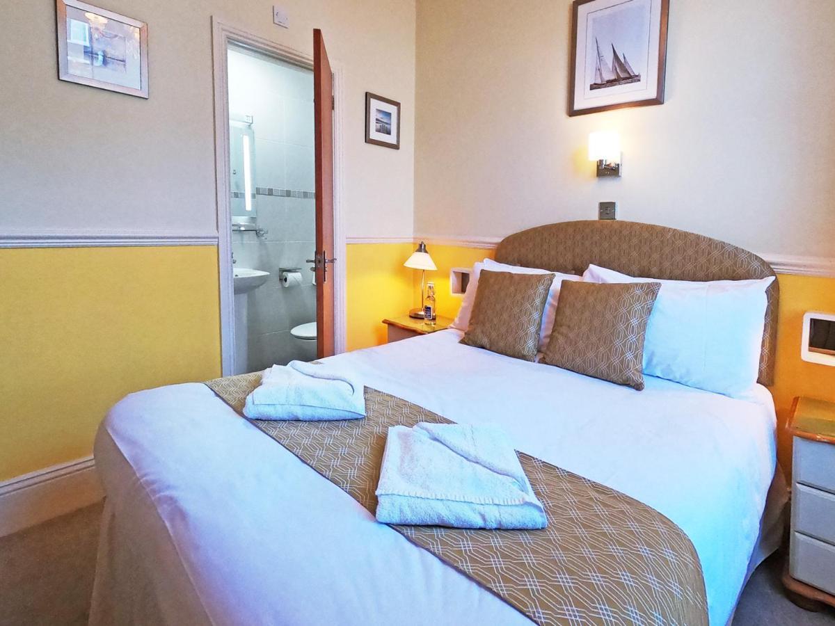 Riviera Lodge Hotel Torquay Buitenkant foto